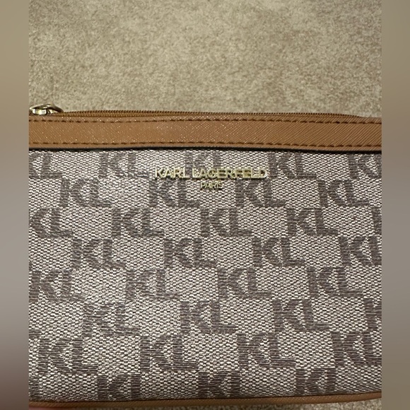 Karl Lagerfeld Paris Logo Wristlet Almond/Taupe - Picture 3 of 11